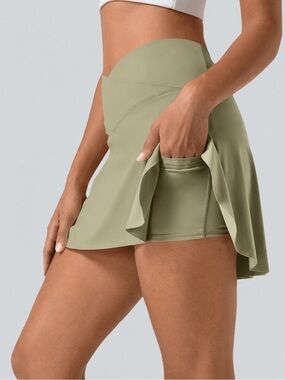 Halara Everyday SoftlyZero Airy Crossover Pocket Cool Touch Mini Skirt small